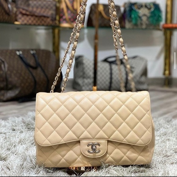 CHANEL Handbags - ✨SOLD✨Chanel Quilted Caviar Leather Single Flap